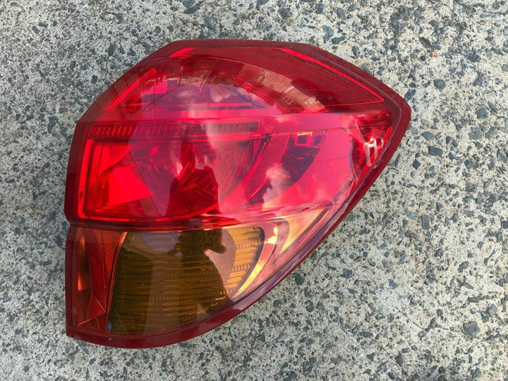 Subaru Liberty Outback GEN 4 2003 - 2006 H6 GT Right Side Tail Light Lamp Brake