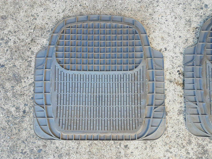 2005 2015 Toyota Hilux SR Dual Cab Rubber Floor Mats Matts Set Scuff Protectors