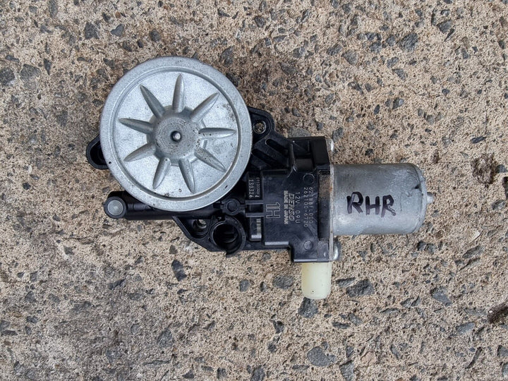Genuine Subaru XV GT 17 -21 Right Rear Passenger Door Window Motor Regulator RHR
