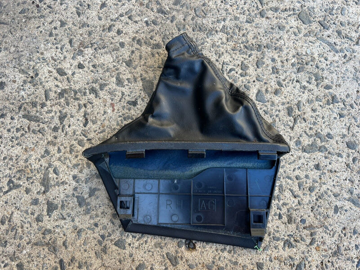 Subaru Forester SH 08 - 12 Factory Handbrake Cover Leather Boot Surround Black