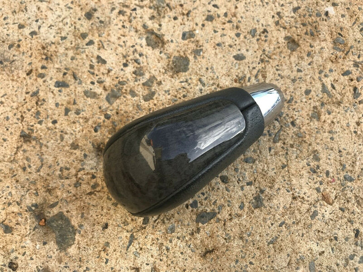 Subaru Liberty GT / Outback Gen 4 03 - 09 Factory Gear Knob Cream Trim Type Auto