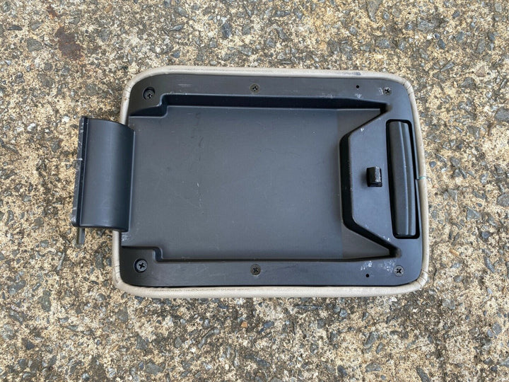 Subaru Outback Liberty GEN4 2003 06 H6 Cream Leather Interior Center Console Lid