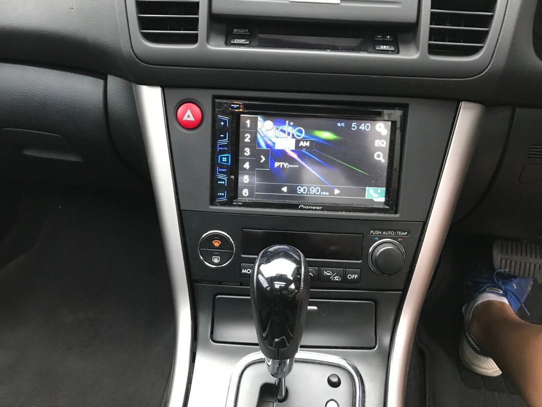 Genuine Subaru Liberty Outback Gen 4 03 - 06 Stereo Head Unit Double Din Fascia