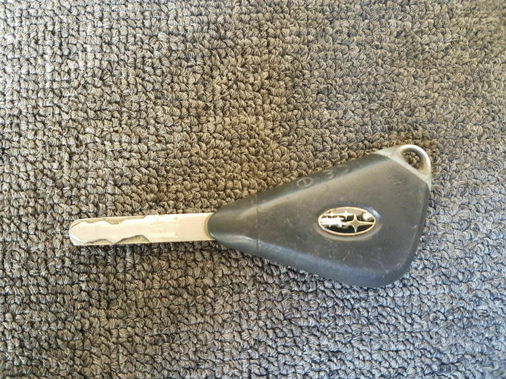 Genuine Subaru Liberty GEN 4 03 09 Factory Key Immobiliser Spare Key Fob Button