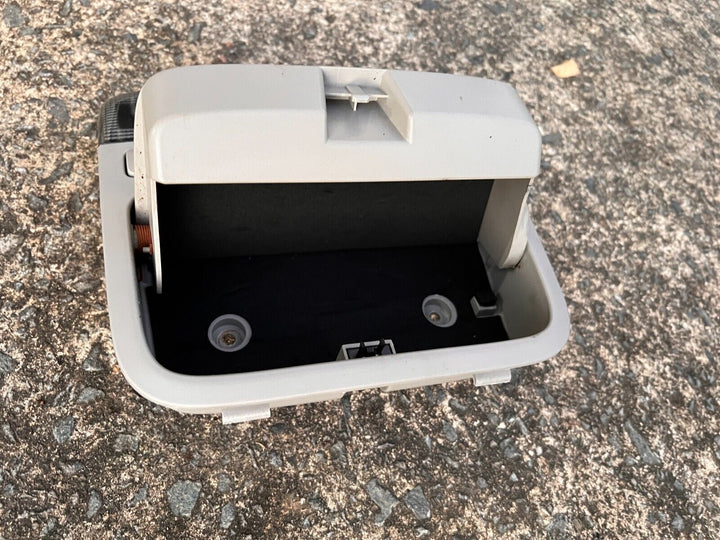 Subaru Tribeca 2006 - 2007 Top Storage Courtesy Light Sunglasses Compartment