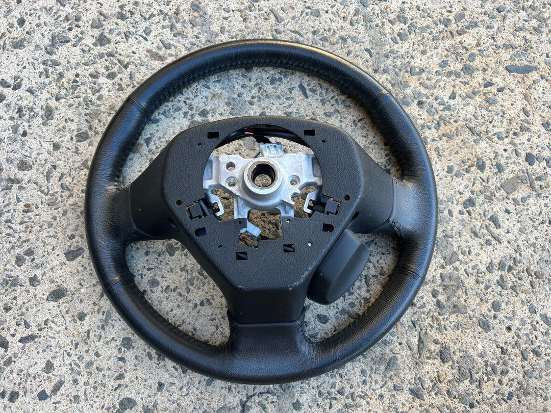 Subaru Forester 2008 -12 SH Black Leather Steering Wheel Cruise Control Buttons