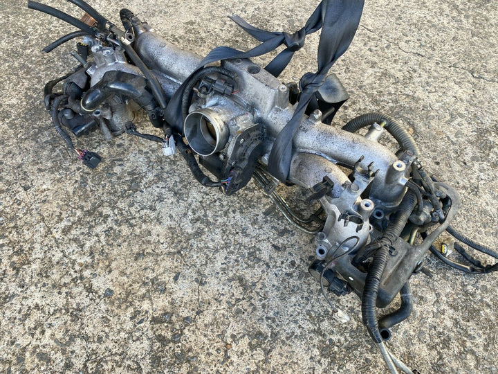 Subaru Forester SG SG9 Turbo 02 - 07 Factory Air Intake Inlet Manifold Throttle