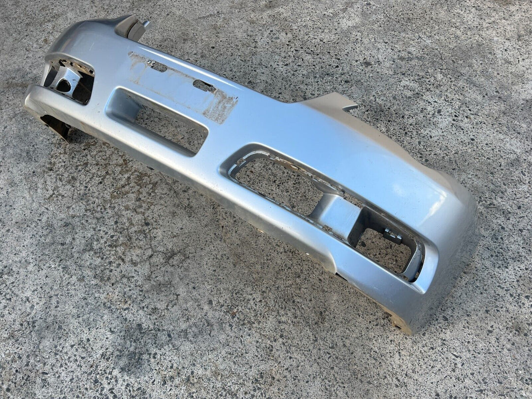 OEM Subaru Liberty Gen 4 H6 03 - 06 Front Bumper Bar Bumperbar Cover Silver 39D