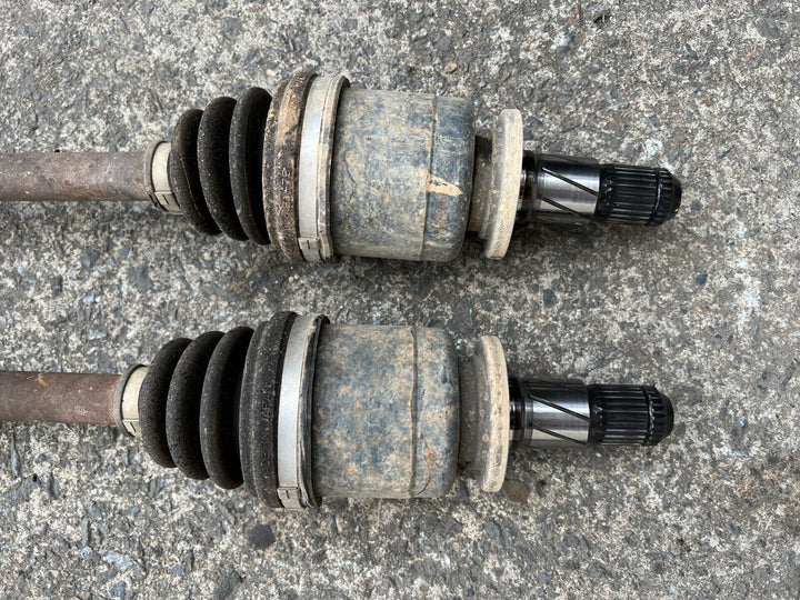 Subaru Impreza GH G3 08 - 11 Rear Driveshafts CV Joints Drive Shaft Diff Genuine