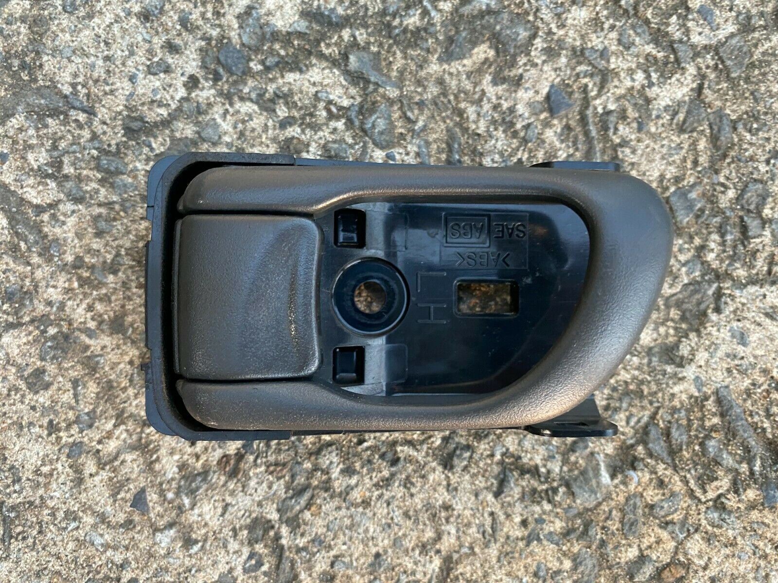 Subaru Forester SF SG 98 07 Left Front Passenger Door Pull Handle