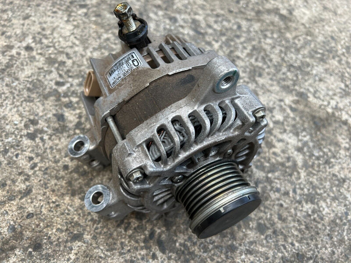 Subaru Liberty Outback Gen 5 2012 - 13 FB25 Alternator Charger Genuine Q 23700