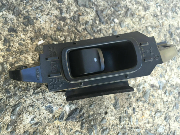 Subaru Liberty Outback GEN 4 2007 Interior Right Side Rear Window Switch Control