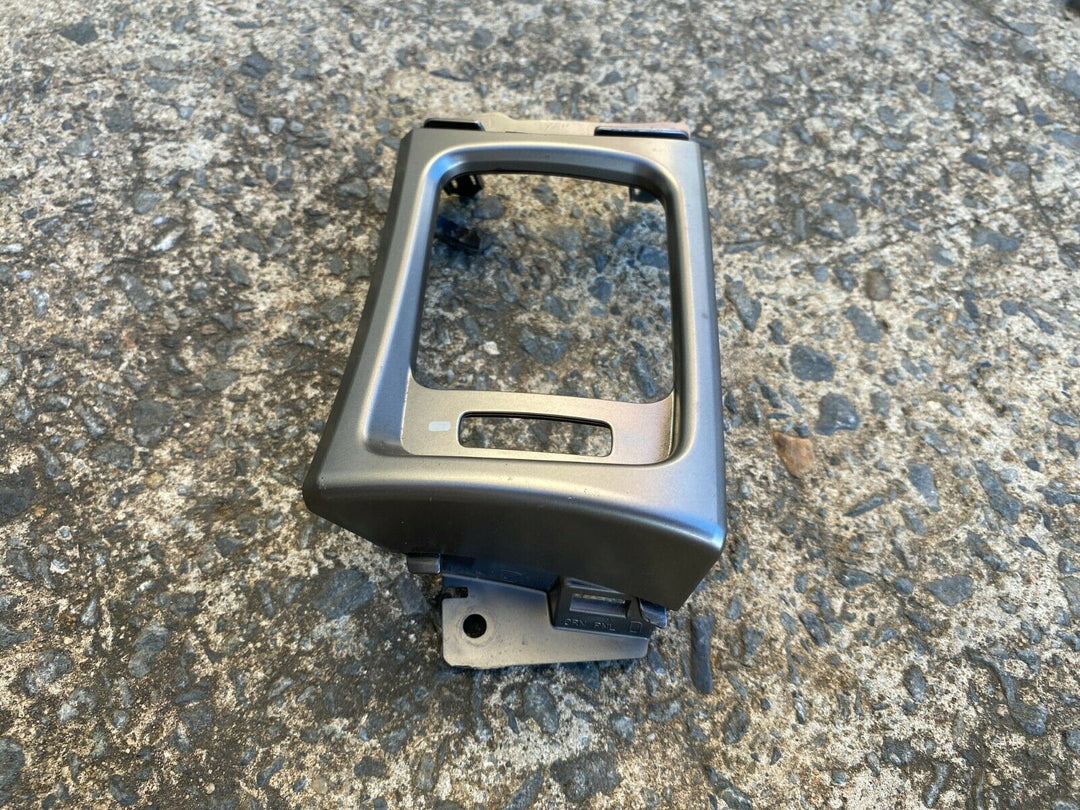 Subaru Impreza RS WRX GH G3 08-14 Factory Drivers Side Dash Vent Surround Trim R