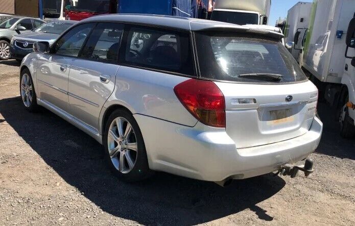 OEM Subaru Liberty Gen 4 H6 03 - 06 Front Bumper Bar Bumperbar Cover Silver 39D