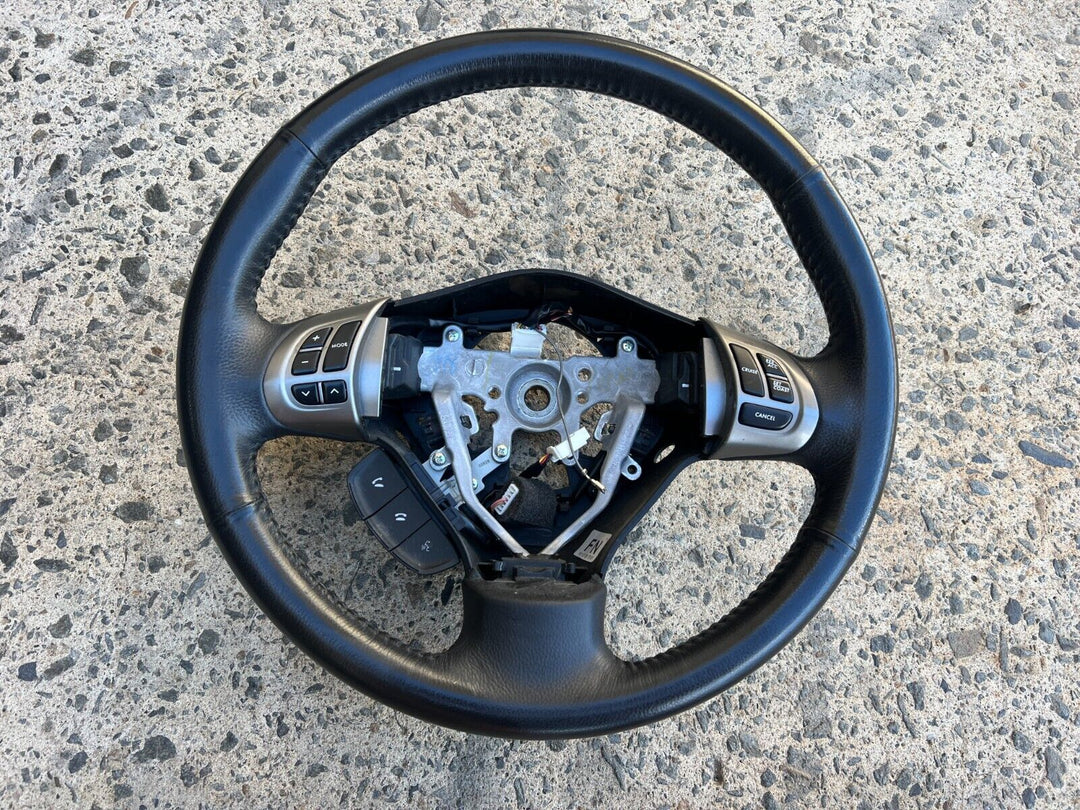 Subaru Forester 2008 -12 SH Black Leather Steering Wheel Cruise Control Buttons