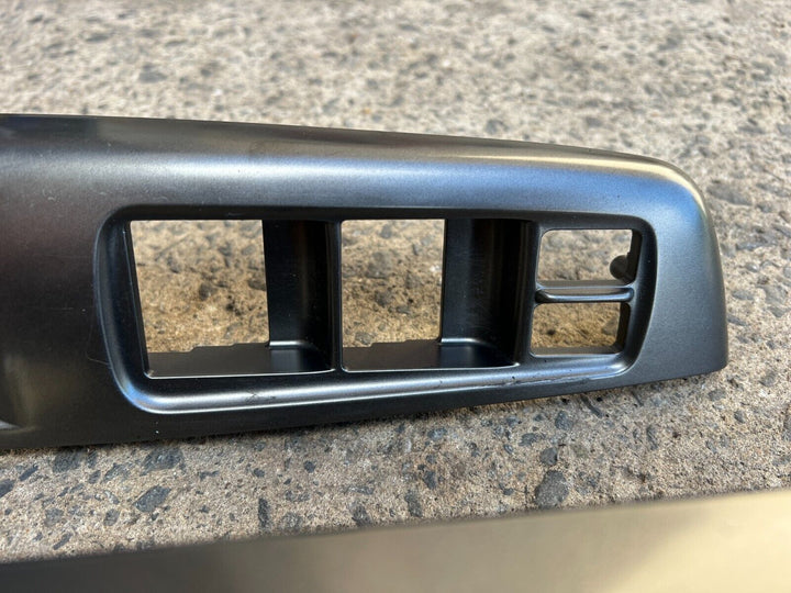 Subaru Forester 2008 - 12 SH Interior Door Arm Rest Grab Handles Trims Good Cond