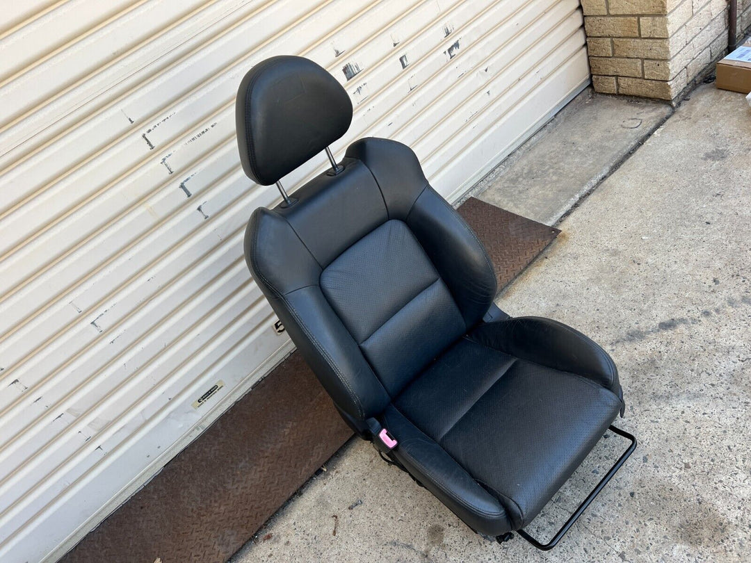 Subaru Liberty Outback 03 - 06 Factory Front Leather Passenger Seat LH GENUINE L