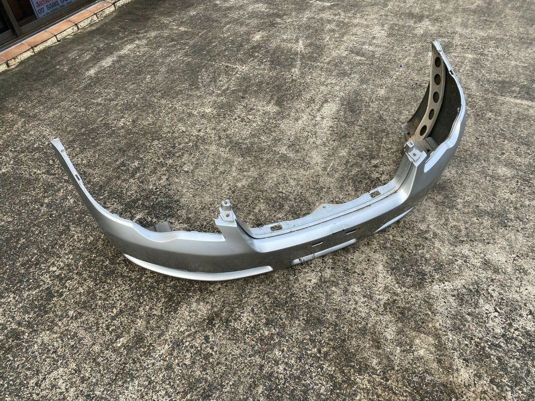 OEM Subaru Liberty Gen 4 H6 03 - 06 Front Bumper Bar Bumperbar Cover Silver 39D