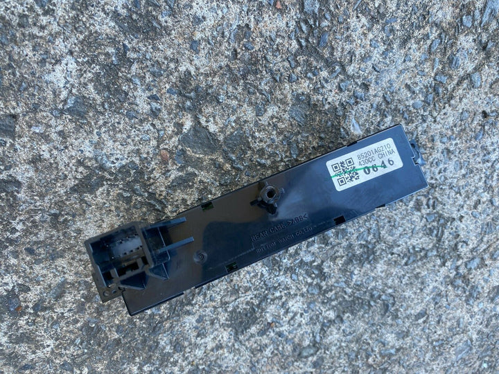 Subaru Liberty GT Outback 06 - 09 Gen 4 Factory Dash Clock 3 Button Type GENUINE