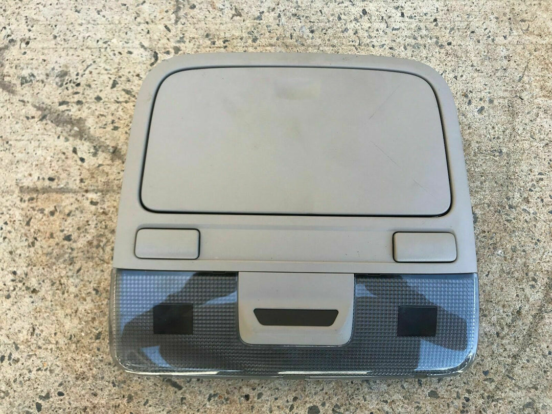 Subaru Liberty Gen 4 2003 - 2009 Interior Courtesy Light Lamp Sun Glass Holder
