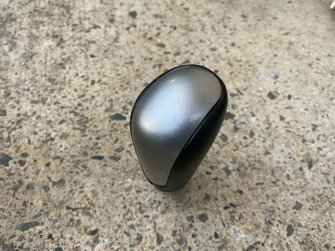 Subaru Impreza GH G3 08 - 14 Centre Console Auto Gear Selector Shifter Knob