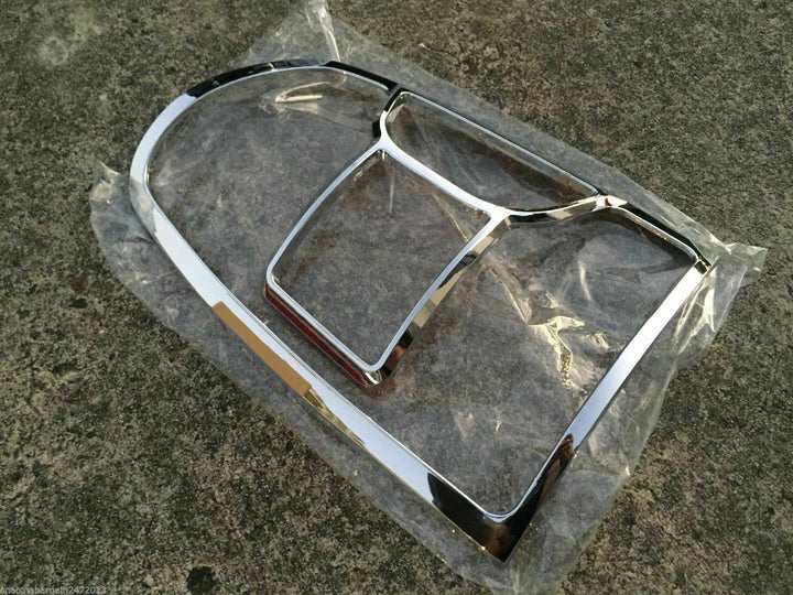 Hyundai Trajet 2000 - 2004 Pair Rear Tail Light Chrome Surround Trim Brand New