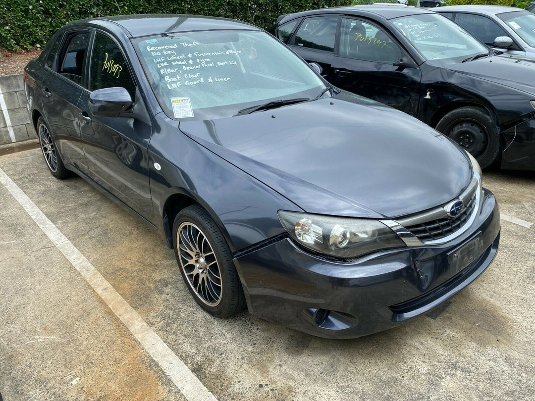 Subaru Impreza 08 - 14 GH G3 Hatch Leather Steering Wheel Black Silver Buttons