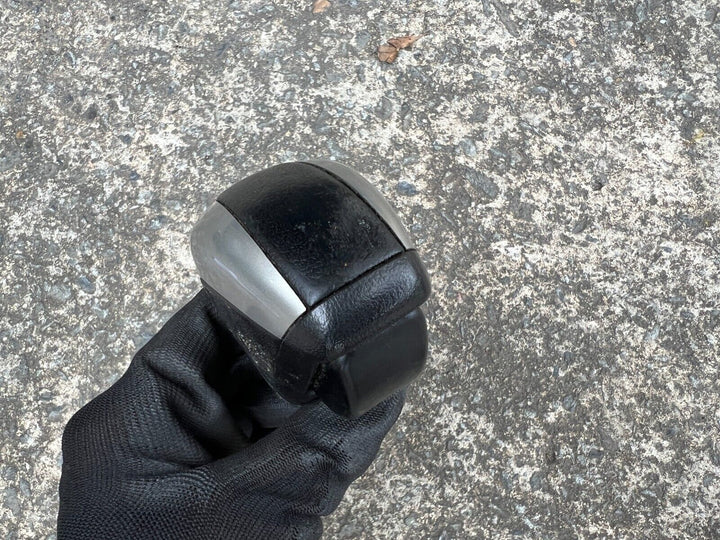 Subaru Liberty Gen 5 2009 - 2012 Factory Automatic Gear Knob Shifter Knob Auto