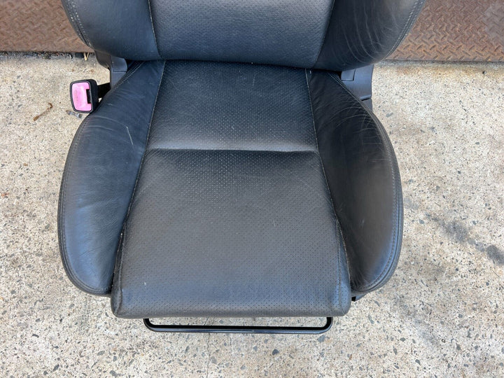 Subaru Liberty Outback 03 - 06 Factory Front Leather Passenger Seat LH GENUINE L