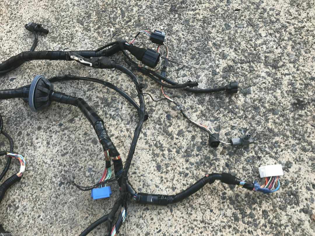 Mazda 3 Hatch 2009 Auto 13 BL Engine Bay Wiring Wire Loom Main Fuse Box Harness