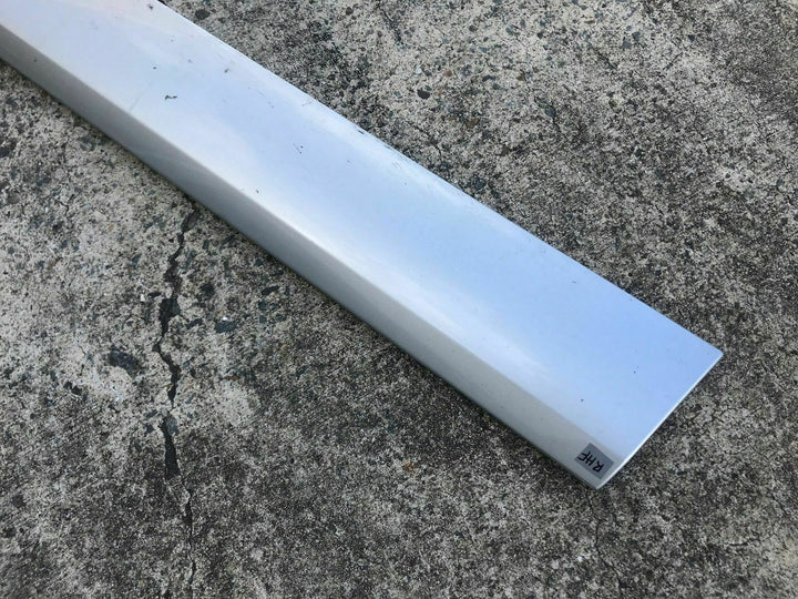 Subaru Liberty Outback Wagon GEN 3 4 H6 03 09 Front RH Door Trim Cowling Mould