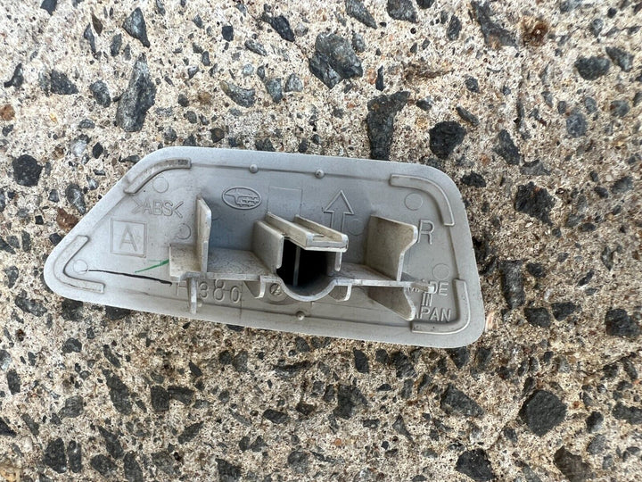 Subaru Impreza GJ 15 - 16 HID Headlight Washer Cap Cover White K1X Right RH R