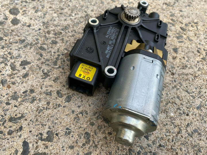 OEM Subaru Impreza 08 -14 GH RS G3 WRX Interior Sun Roof Motor Control Mechanism