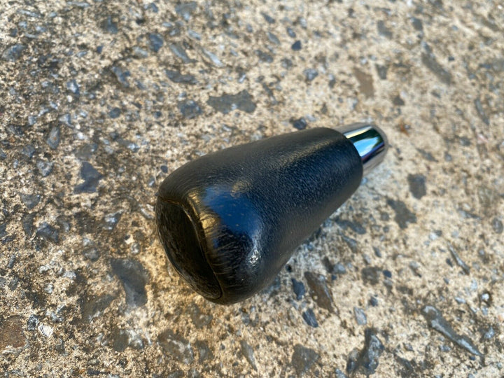Subaru Liberty Outback GEN 4 03 06 Factory Gear Shift Knob Gearknob Shifter Auto