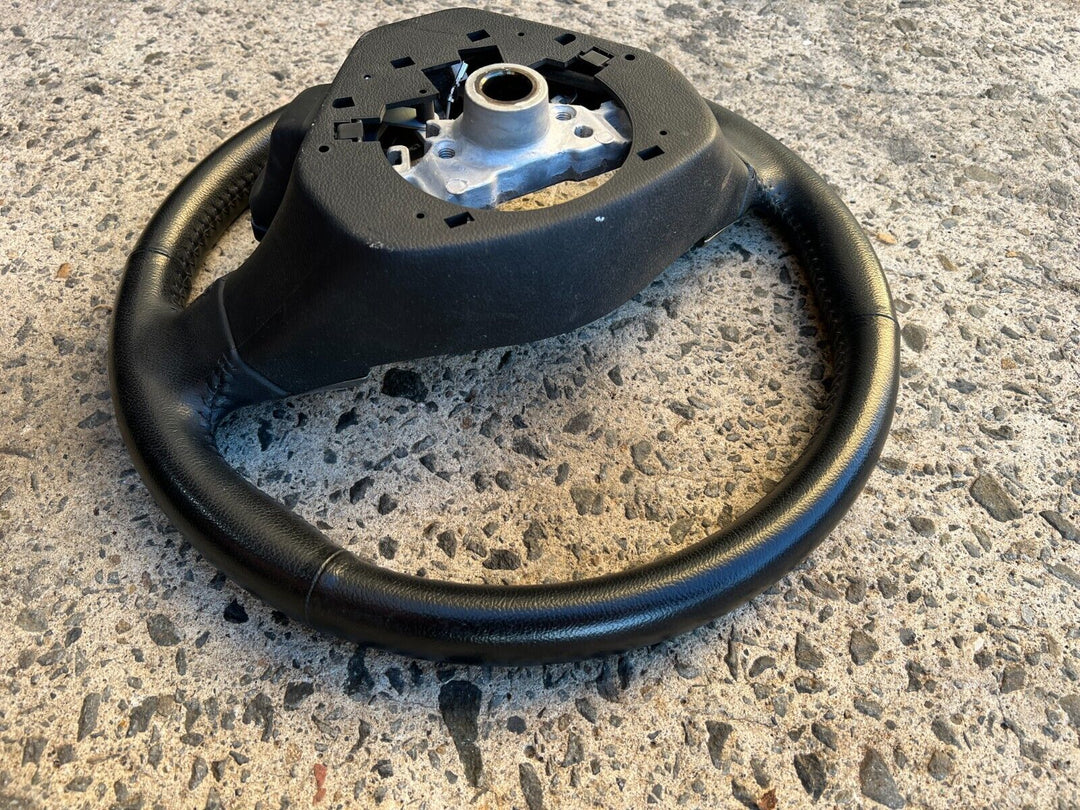 Subaru Forester 2008 -12 SH Black Leather Steering Wheel Cruise Control Buttons
