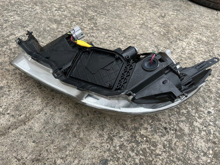 Genine OEM Subaru Liberty 2012 - 2013 BM BR Driver Side Headlight RH Good Cond