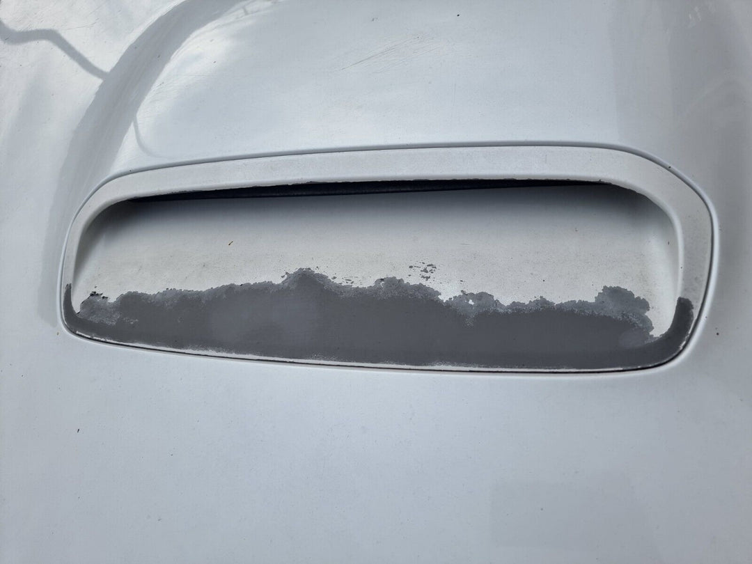 GENUINE Subaru Forester SH 08-12 Turbo Diesel Petrol Bonnet Hood Panel White 37J