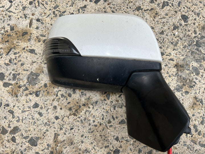 Genuine Subaru Forester 12 - 18 SJ Factory Right Driver Side View Mirror White