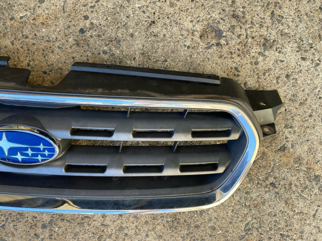 Subaru Outback Gen 3 4 03 - 06 Genuine Front Grille Grill Badge Chrome Bumper