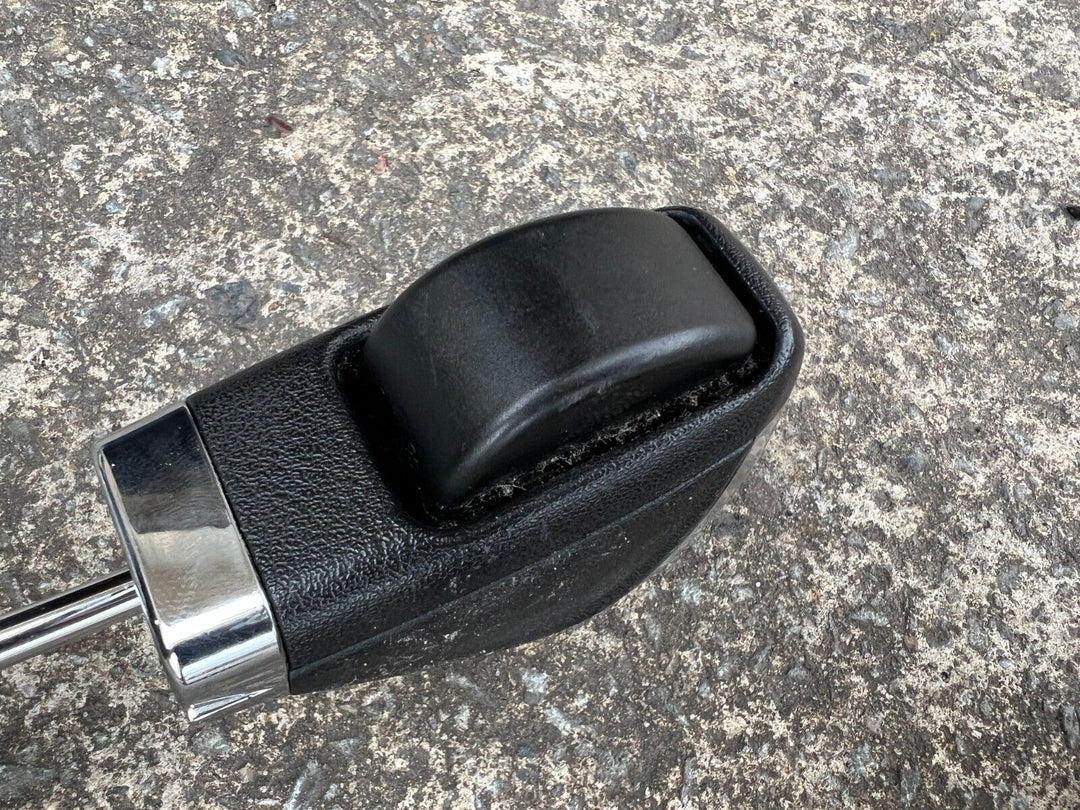 Subaru Liberty Gen 5 2009 - 2012 Factory Automatic Gear Knob Shifter Knob Auto