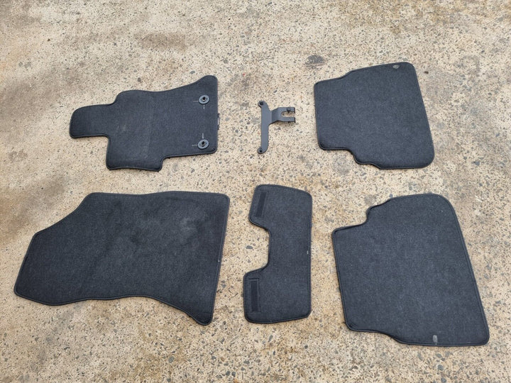 GENUINE Subaru XV GT 17 - 21 Factory Carpet Floor Mats Front Rear Set 5 Black