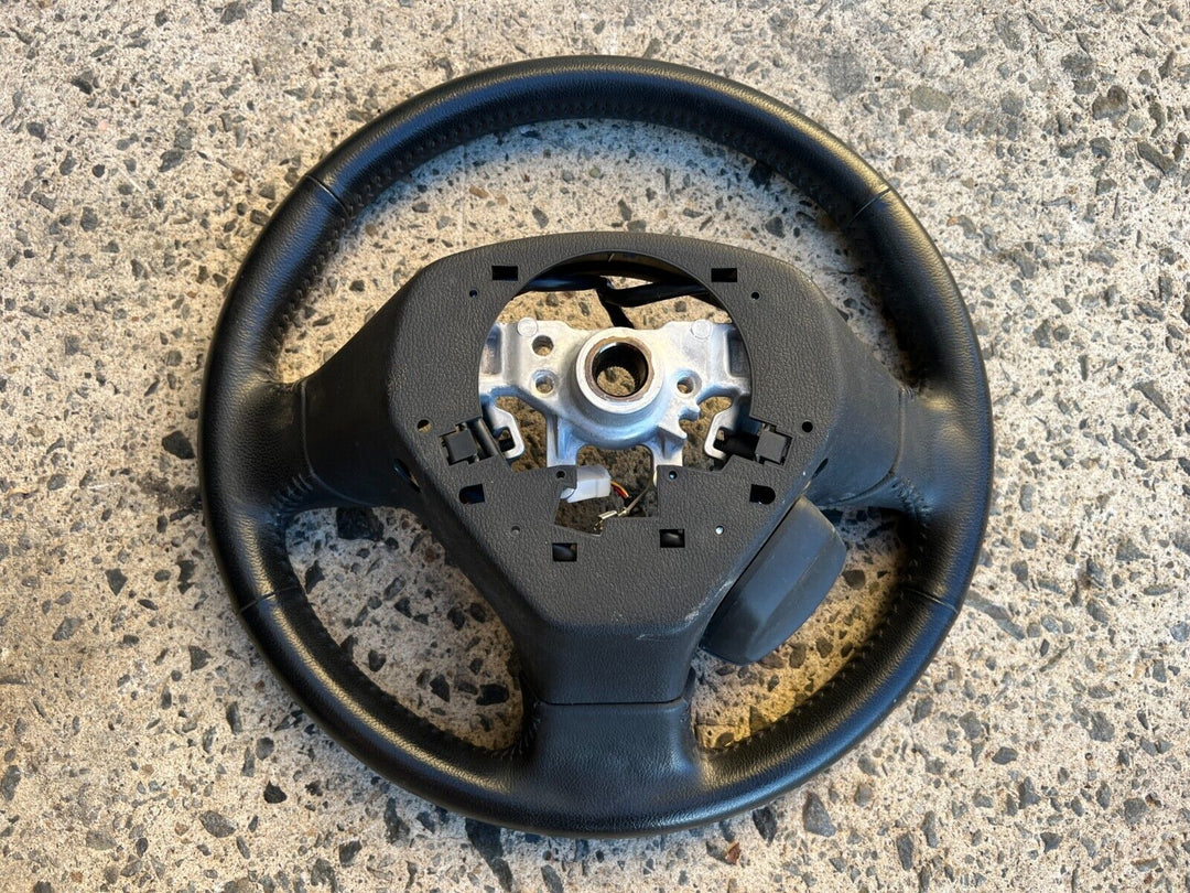 Subaru Forester 2008 -12 SH Black Leather Steering Wheel Cruise Control Buttons