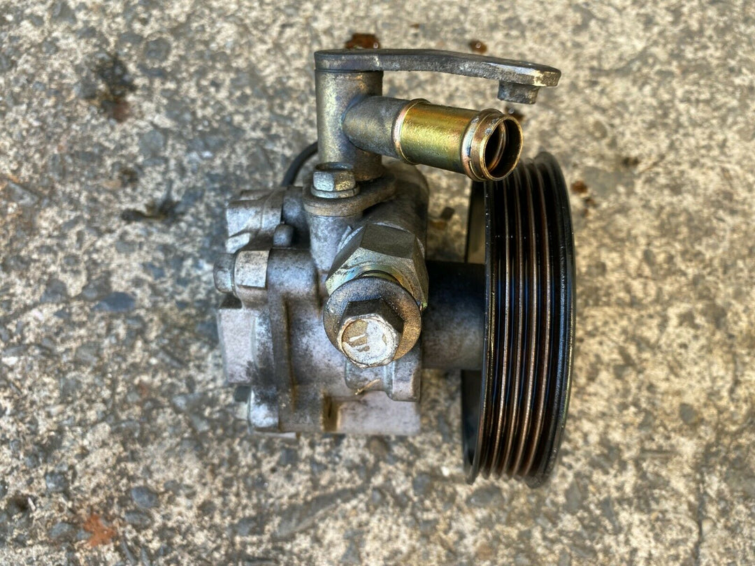 Subaru Impreza RS GD GG 00 - 03 Bugeye 2.5L Factory Power Steering Pump Genuine