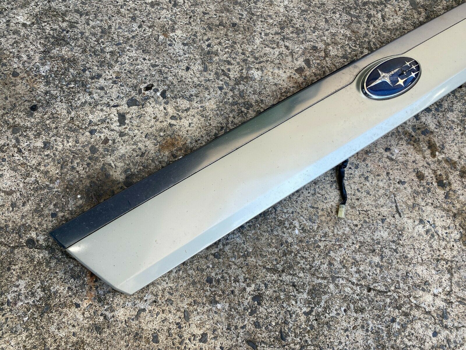 Subaru Forester 05 - 07 SG X XS XT SG9 Rear Tilgate Boot Garnish