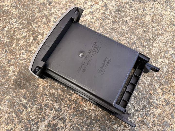 OEM Subaru Tribeca B9 2006 - 2007 Center Pop Out Console Storage Box Unit Trim