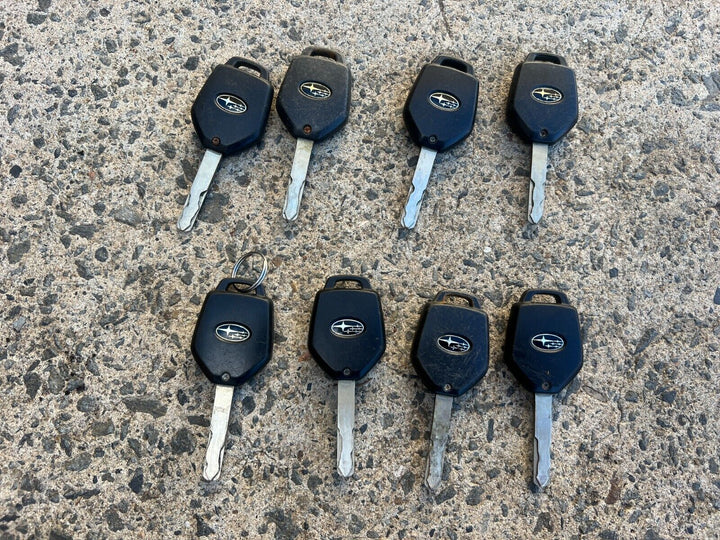 8 x Genuine Subaru Forester Liberty 08 - 15 Factory Button Keys Fob Immobiliser