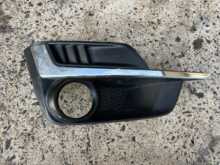 Subaru Impreza GJ 15 - 16 Right Driver Fog Light Surround Trim GENUINE OEM RH
